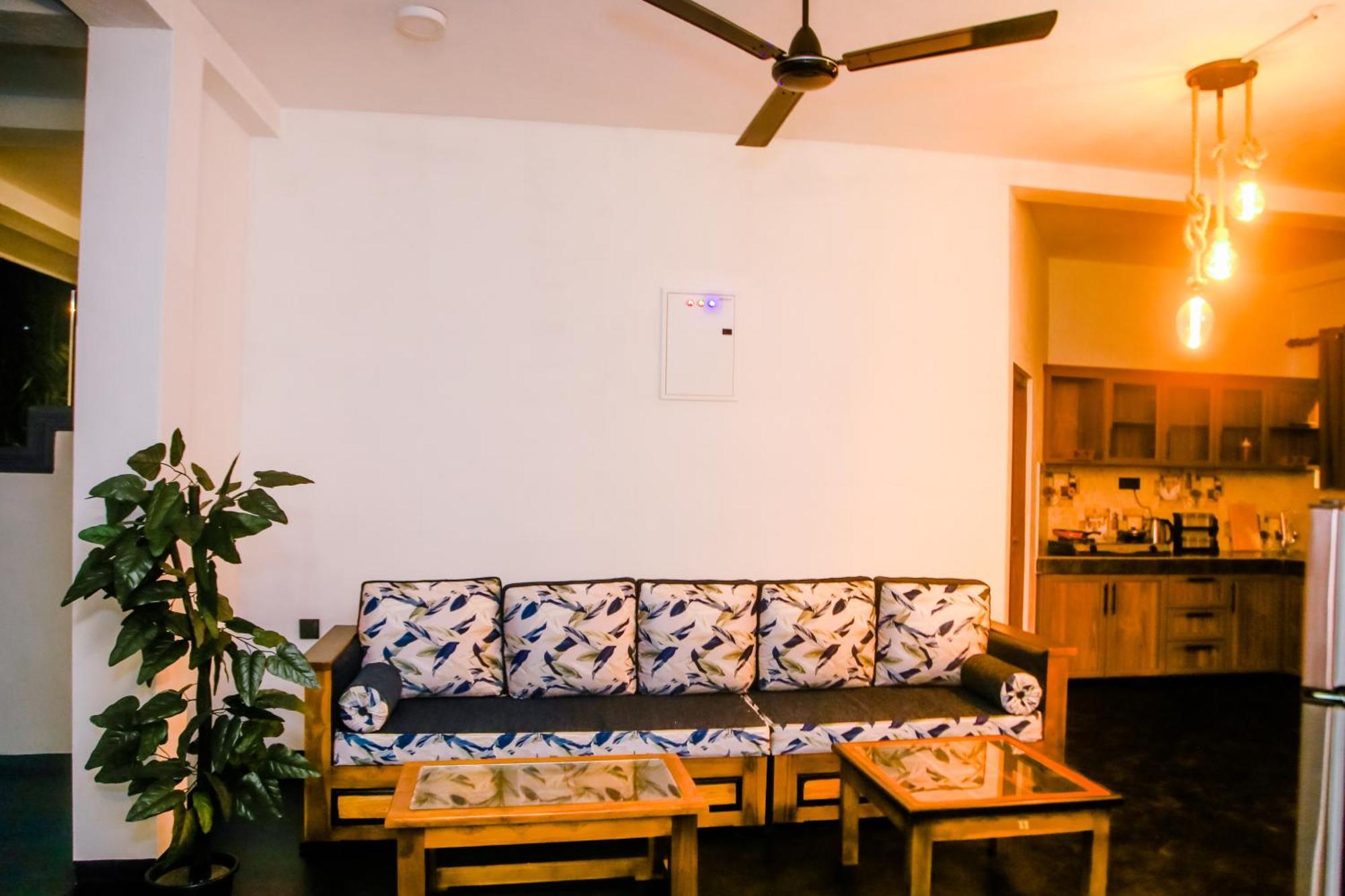 Bed and Breakfast Little Angels Мирисса Экстерьер фото